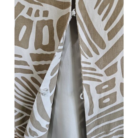 CHICO'S 3 Women XL Blazer Jacket Silk Linen Safari Pattern Beige White Hooks 44" - Picture 4 of 7